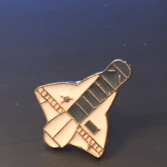 Nasa Space Ship Pin Brooch - Picture 1 of 2